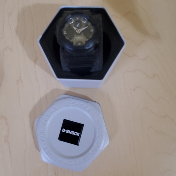 G-Shock Watch. Wore before! - Picture 12 of 17